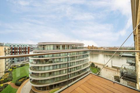 2 bedroom flat to rent, Regatta Lane, London W6