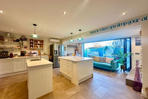 undefined, Beach Walk, Paignton TQ4