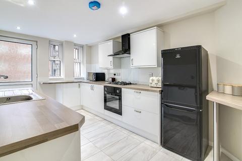 2 bedroom flat for sale, Islington Row Middleway, Birmingham B15