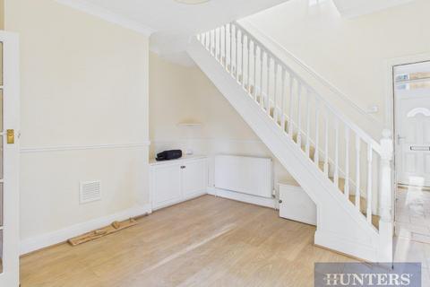 2 bedroom terraced house to rent, Hibernia Street, Scarborough