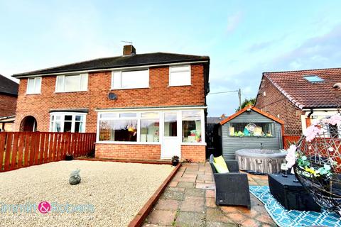 3 bedroom semi-detached house for sale - Woodland Grange, Houghton le Spring, Tyne and Wear, DH4 6AF