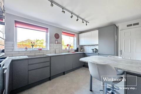 2 bedroom bungalow for sale, Milford Close, Ferndown BH22