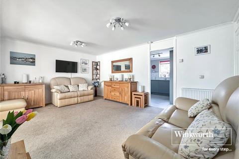2 bedroom bungalow for sale, Milford Close, Ferndown BH22