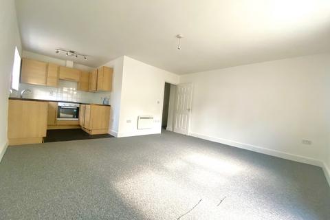 2 bedroom apartment to rent, 71 Eaton Road, Margate CT9