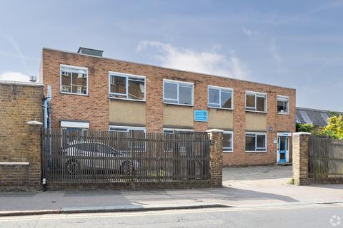 Office to rent, 31 Harrow Rd London E11 3PT