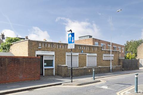 Office to rent, 31 Harrow Rd London E11 3PT