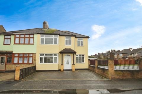 5 bedroom semi-detached house to rent, Cedar Road, Romford, RM7
