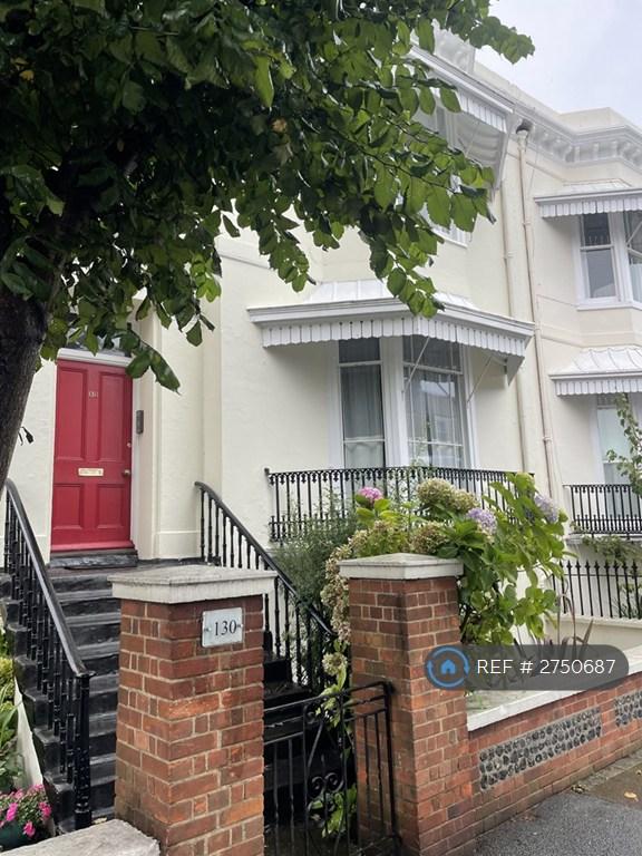 1st Floor Flat