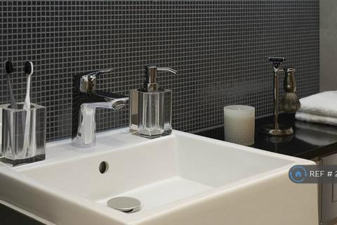 Studio to rent, The Moore Building, Greenwich Peninsula, SE10