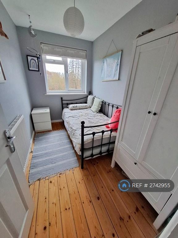 Single Bedroom