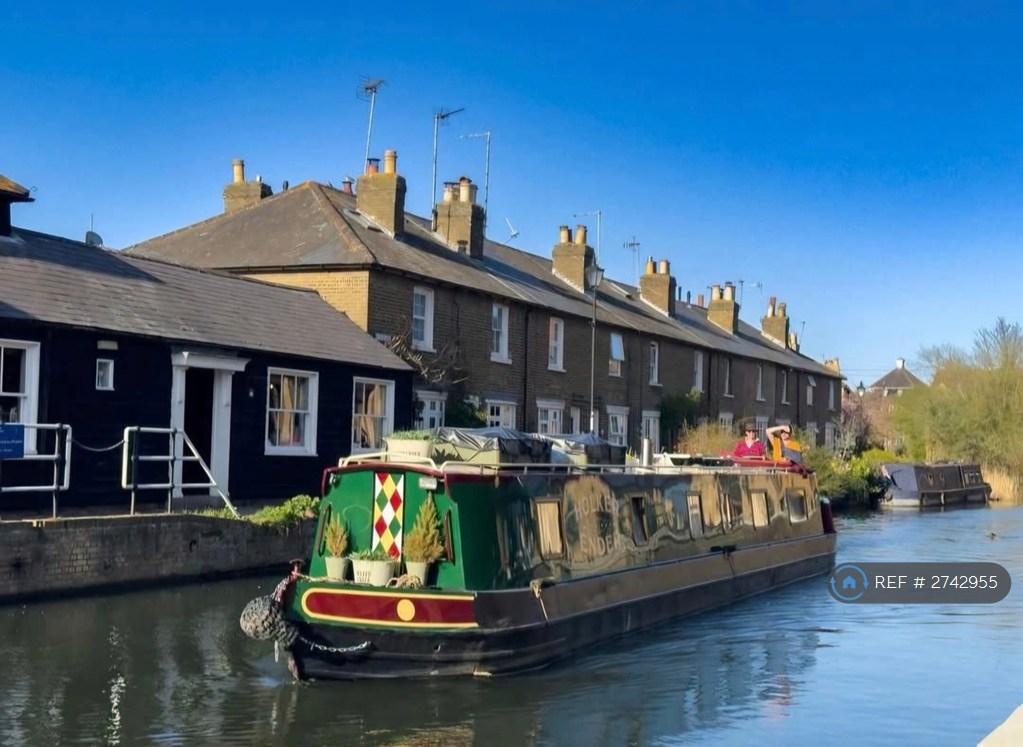 Hertford Town Centre