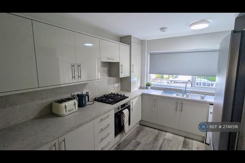 4 bedroom maisonette to rent, Burscough Street, Ormskirk, L39