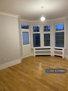 1 bedroom flat to rent, Conway Road, London, N14