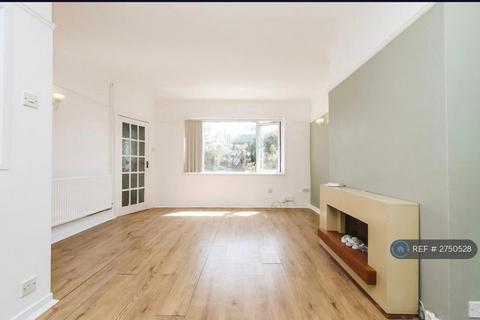3 bedroom end of terrace house to rent, Northumberland Street, Liverpool, L8