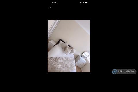 1 bedroom in a house share to rent, Pound Road, Little Sutton, Ellesmere Port, CH66