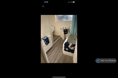 1 bedroom in a house share to rent, Pound Road, Little Sutton, Ellesmere Port, CH66