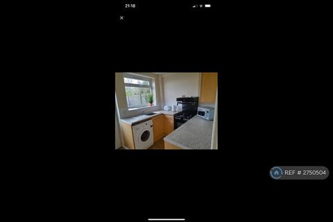 1 bedroom in a house share to rent, Pound Road, Little Sutton, Ellesmere Port, CH66