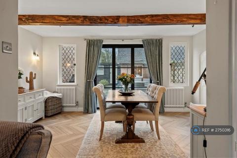 undefined, The Green, Evesham, WR11