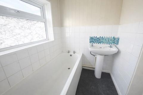 2 bedroom apartment to rent, Victoria Street, Gillingham