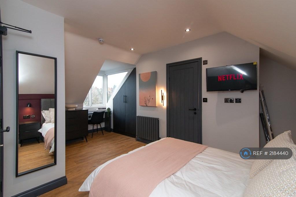 Bedroom 9