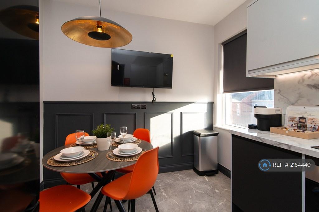Communal Kitchen