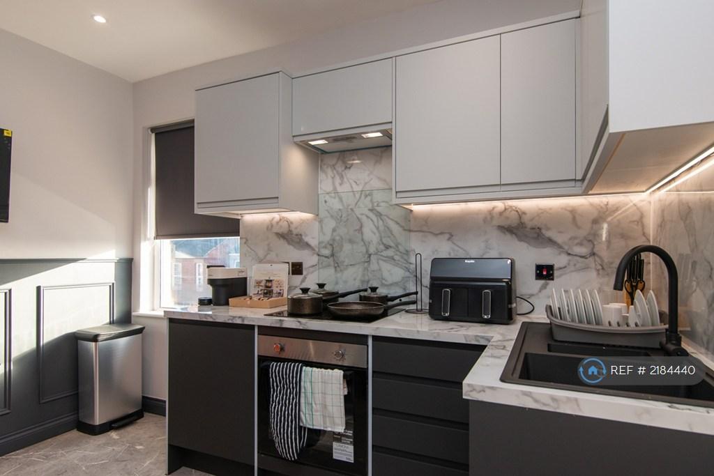 Communal Kitchen