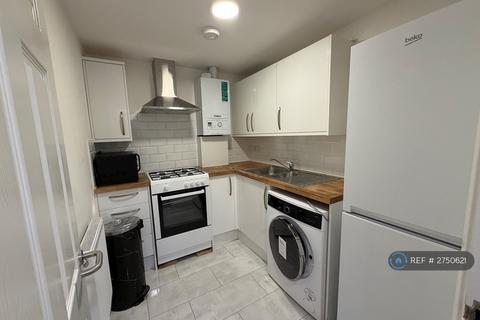 undefined, South End, Croydon, CR0