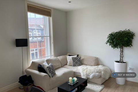 1 bedroom flat to rent, Belgrave Court, Leeds, LS1