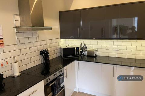 1 bedroom flat to rent, Belgrave Court, Leeds, LS1