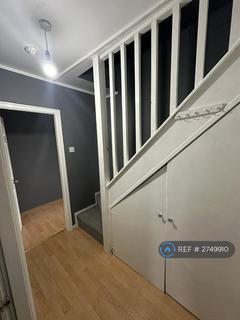 2 bedroom flat to rent, Lytham Road, Blackpool, FY4