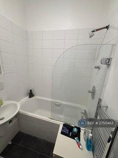 2 bedroom flat to rent, Wandsworth Road, London, SW8