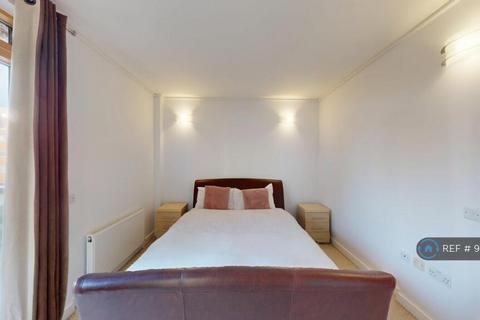 1 bedroom flat to rent, Maurer Court, London, SE10