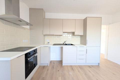 undefined, To Let - York Road, Birkdale - 2 Bed Second Floor Apt