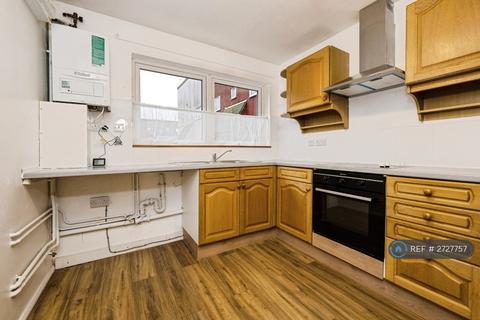 4 bedroom end of terrace house to rent, Blackmead, Orton Malborne, Peterborough, PE2
