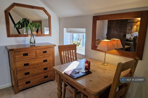 1 bedroom flat to rent, Town Farm, Ivinghoe, Leighton Buzzard, LU7