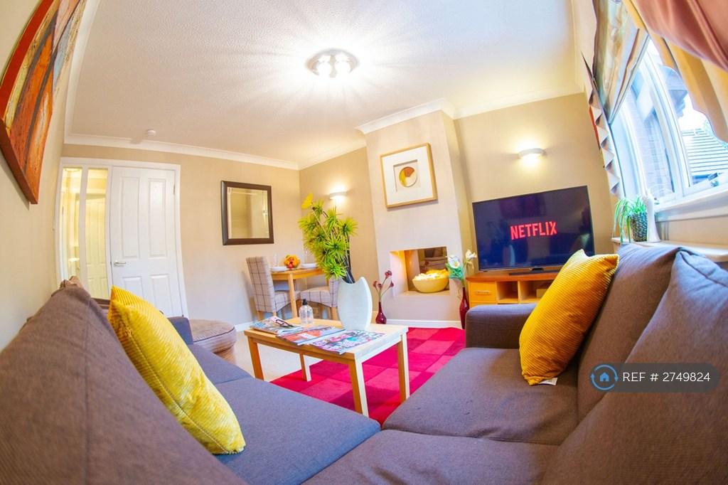 Spacious Living Room