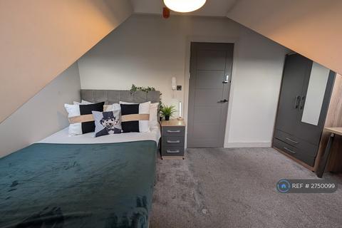 1 bedroom in a house share to rent, Evesham Road, Leicester, LE3