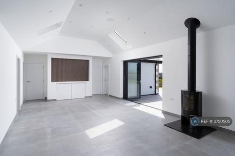 4 bedroom detached house to rent, Lower Orion, North Country, Redruth, TR16