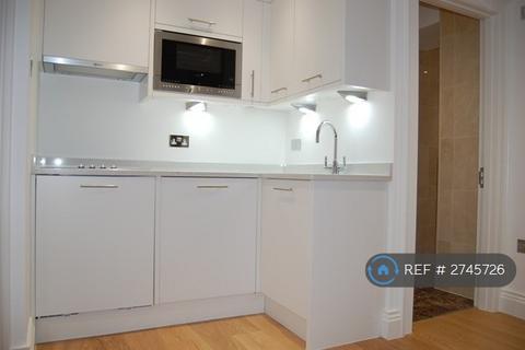 Studio to rent, Dorset Square, London, NW1