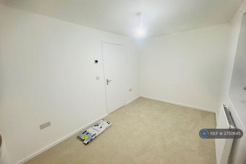 2 bedroom end of terrace house to rent, Deer Park View, Selby, YO8