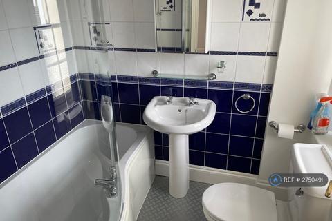 1 bedroom flat to rent, Lincombe Hill Road, Torquay, TQ1