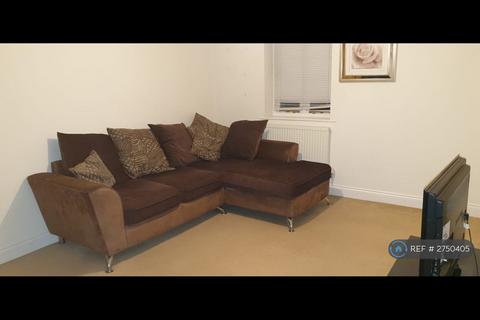 2 bedroom flat to rent, Grosvenor Gate, Leicester, LE5