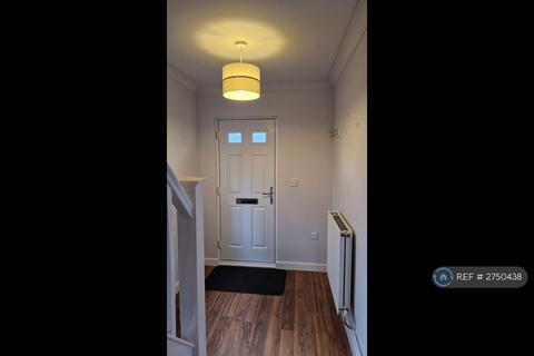 3 bedroom semi-detached house to rent, Langdale Avenue, Leeds, LS6