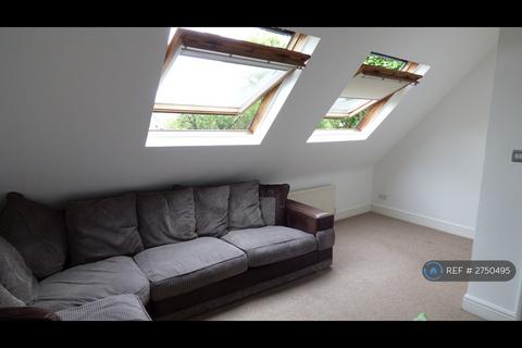 2 bedroom flat to rent, Woodville Road, London, W5