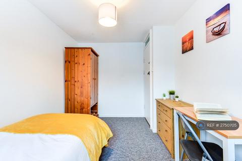 1 bedroom in a house share to rent, Crossbush Road, Brighton, BN2