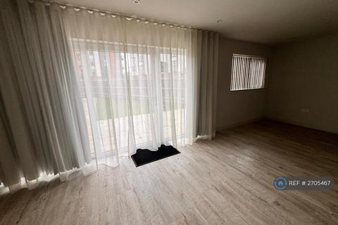 4 bedroom detached house to rent, Wentworth Drive, Corby, NN17