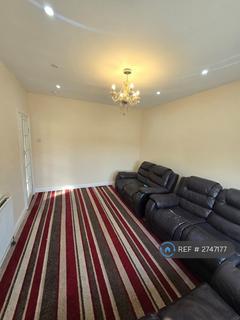 4 bedroom end of terrace house to rent, Lindisfarne Road, Dagenham, RM8