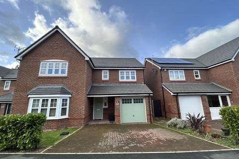 4 bedroom detached house for sale, Clos Emlyn, Old Colwyn