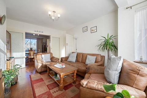 3 bedroom semi-detached house for sale, Shaftesbury Avenue, Harrow