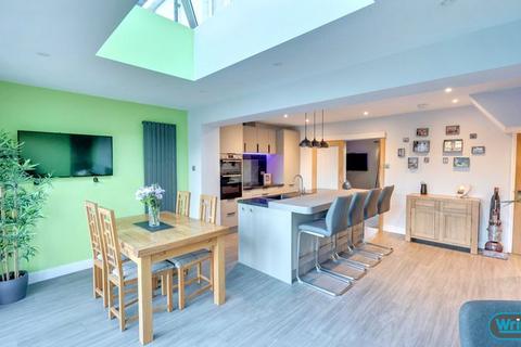 3 bedroom semi-detached house for sale, Bradley Road, North Bradley